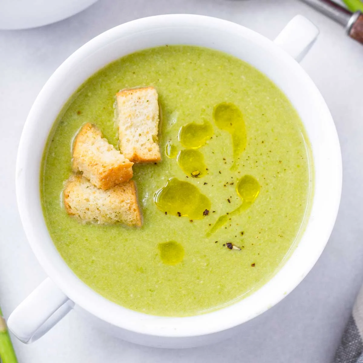 Cream of Asparagus Soup (with Milk)
