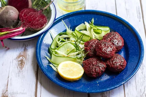 Beetroot & Rosemary Beef Burgers