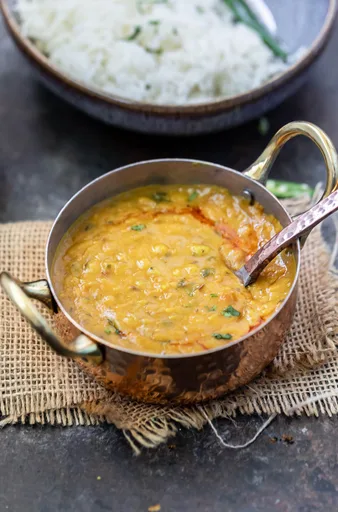Dal Tadka (Restaurant-Style)