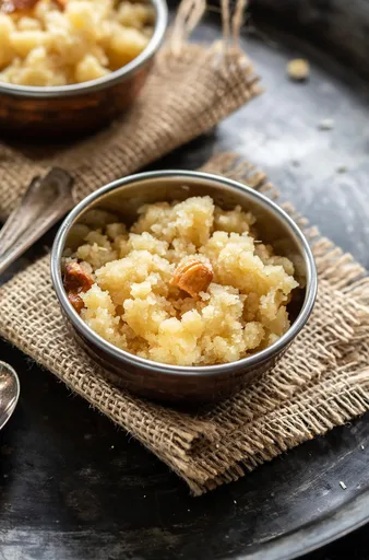 Sooji Halwa (Easy, 20 Minute Recipe)