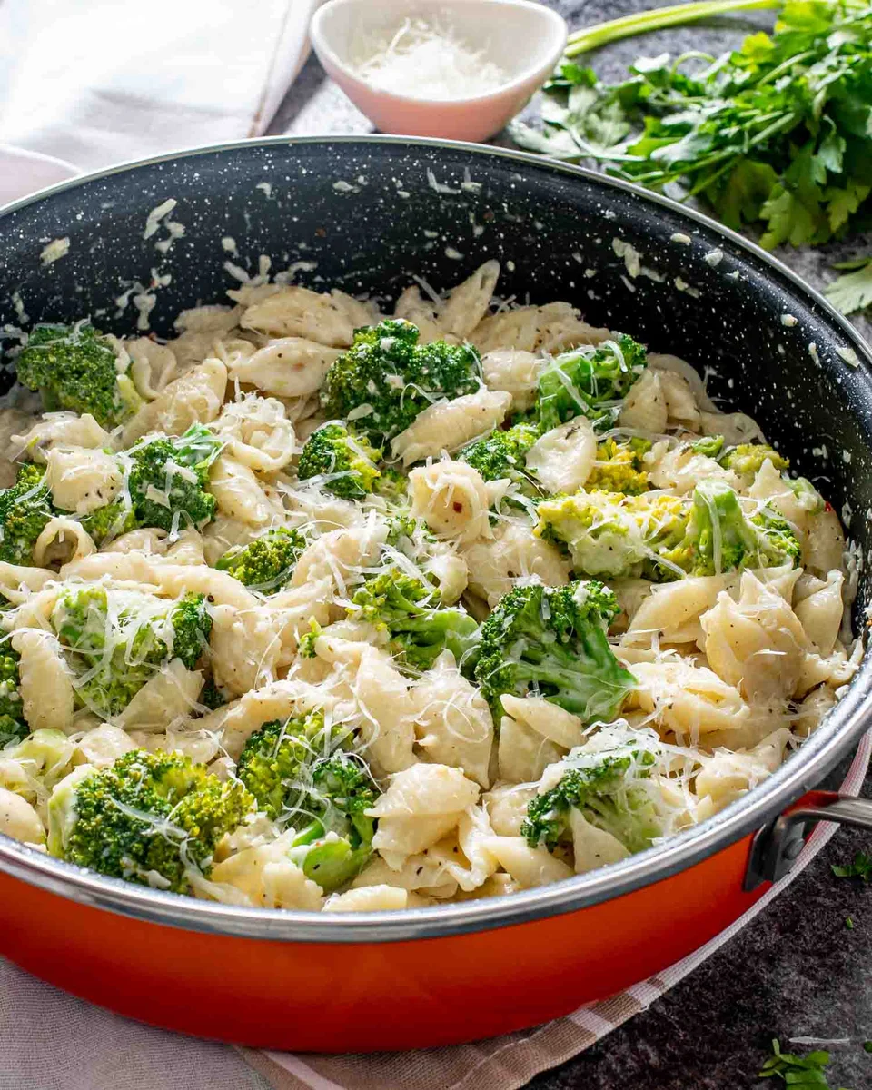 Creamy Broccoli Pasta
