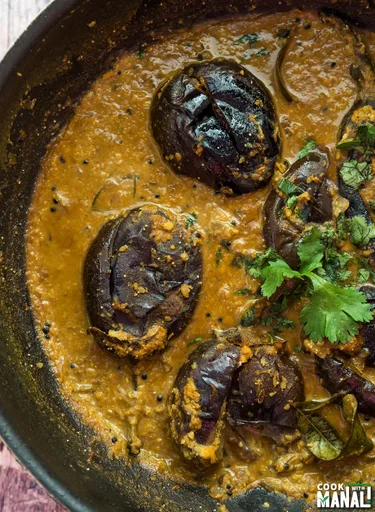 Hyderabadi eggplant curry (Bagara Baingan)