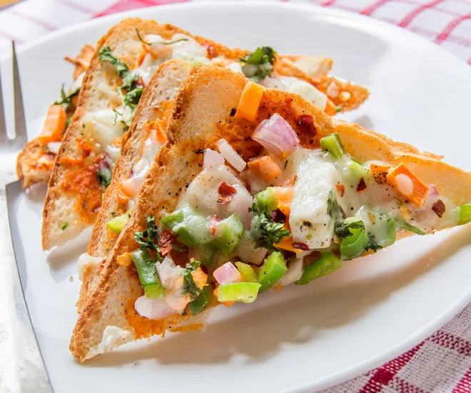 Bread Pizza