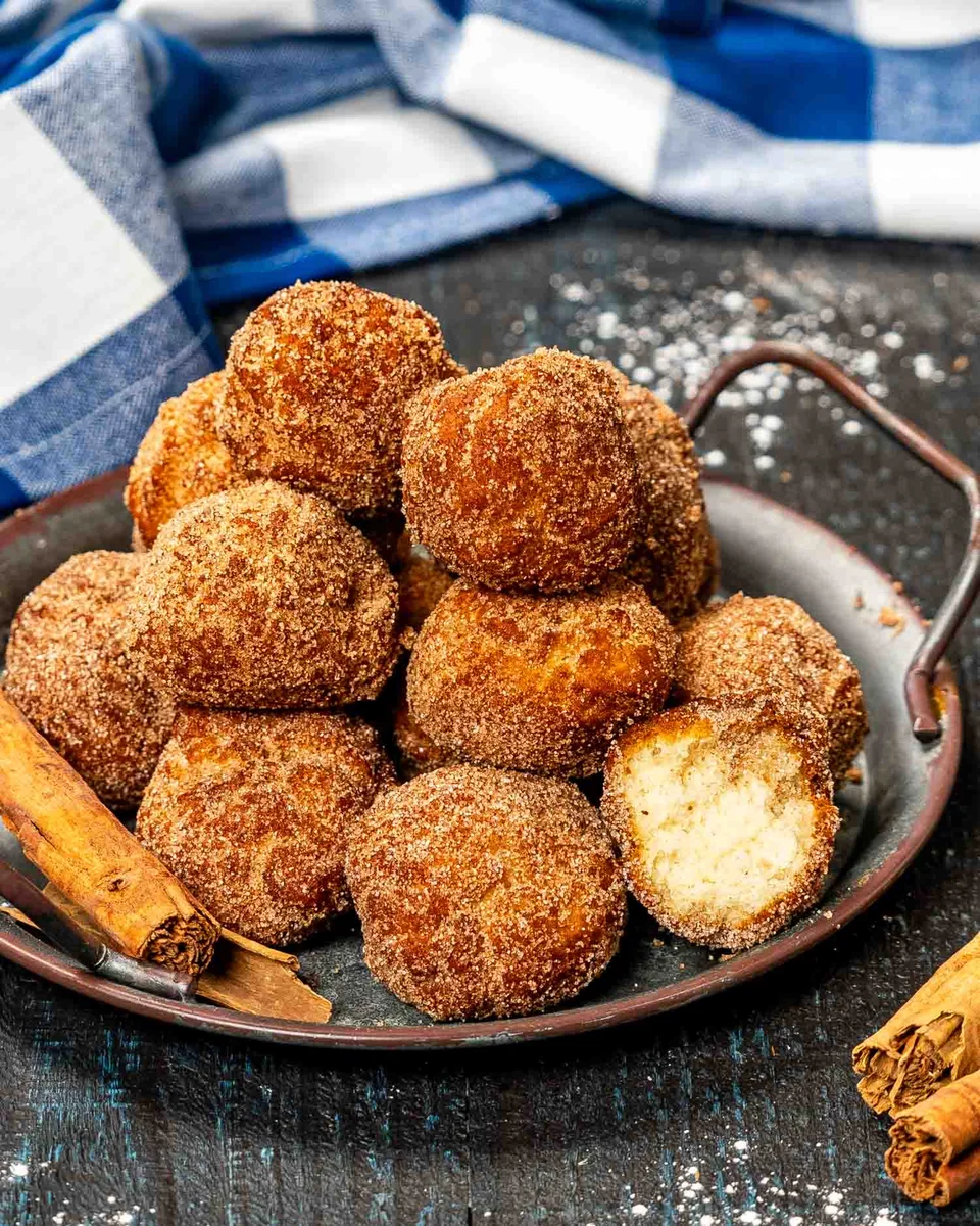 Cinnamon Sugar Donut Holes