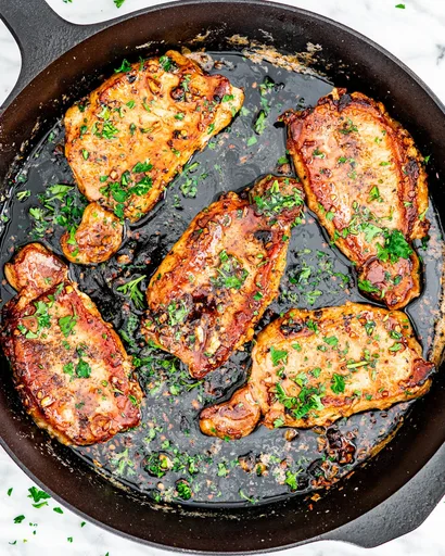 Chuletas de cerdo a la miel y ajo