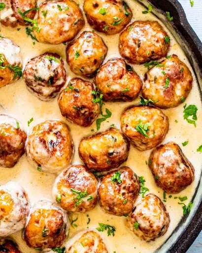 Chicken Meatballs Alfredo