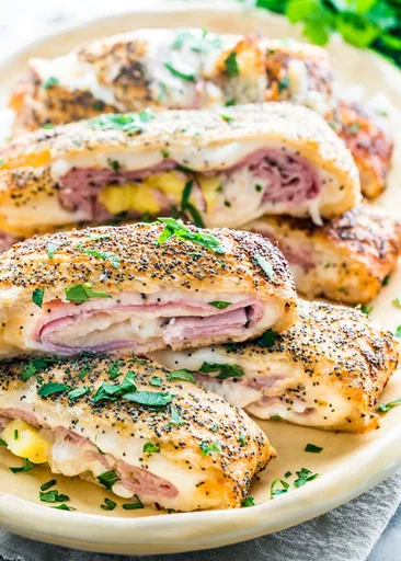 Stromboli hawaiano de jamón y queso