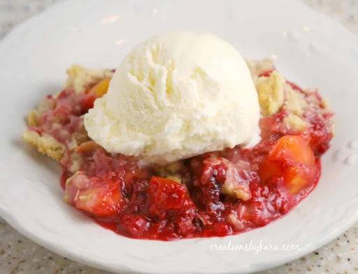 Raspberry Peach Crisp