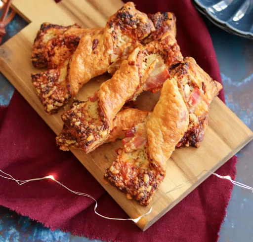 Cheese, Bacon & Mustard Twists