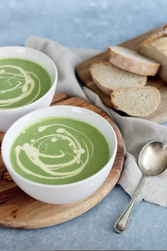 Sopa de brócoli fácil