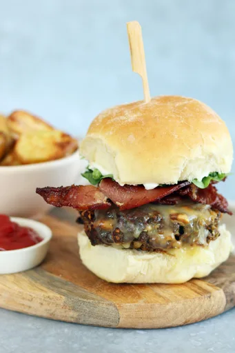Ultimate Bacon Cheese Burgers