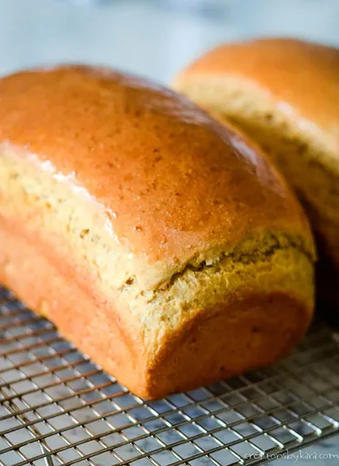 Oatmeal Molasses Bread