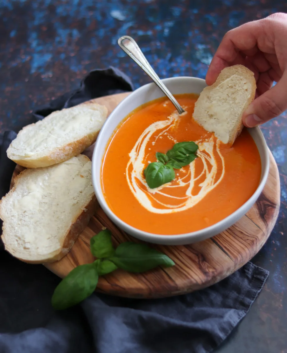 Roasted Tomato & Red Pepper Soup