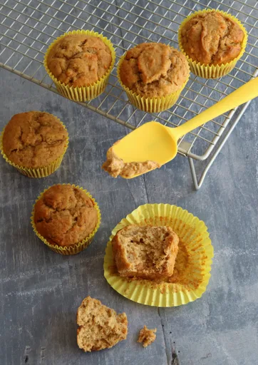 Banana & Peanut Butter Muffins