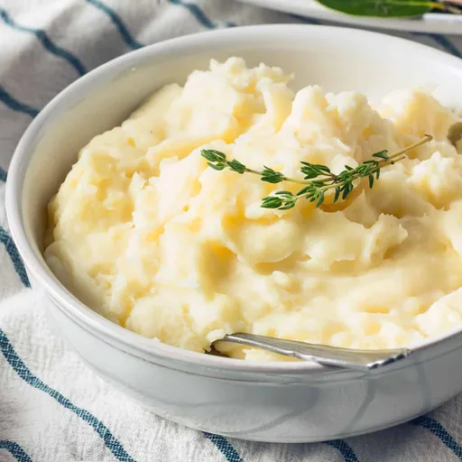 Puré de patatas con chirivías y rábano picante