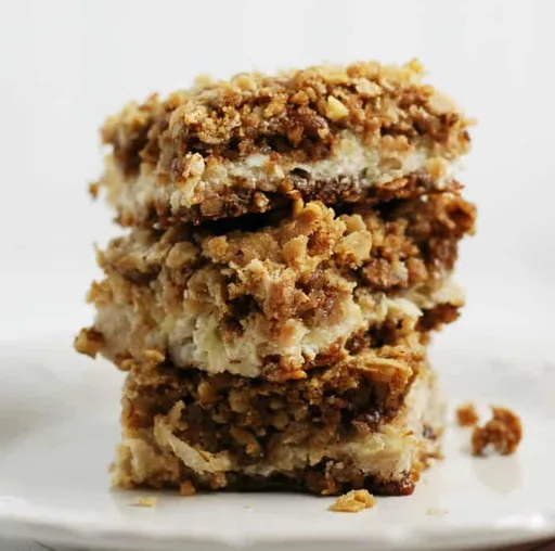 Sour Cream Apple Bars