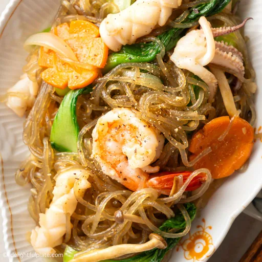 Stir-fried Glass Noodles with Seafood