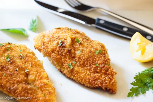 Pechuga de pollo rellena de albahaca y espinacas