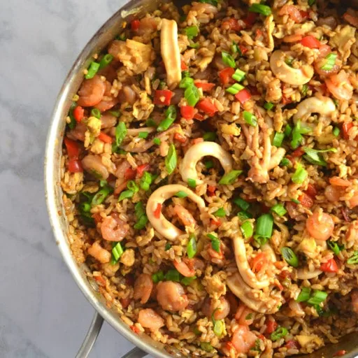 Arroz chaufa (arroz frito peruano)