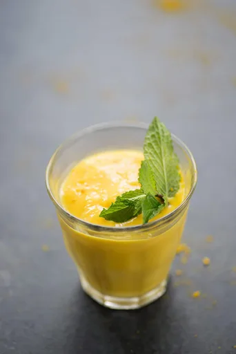Lassi de mango congelado