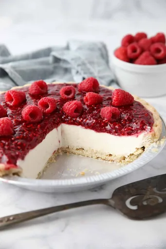 Raspberry Cream Pie