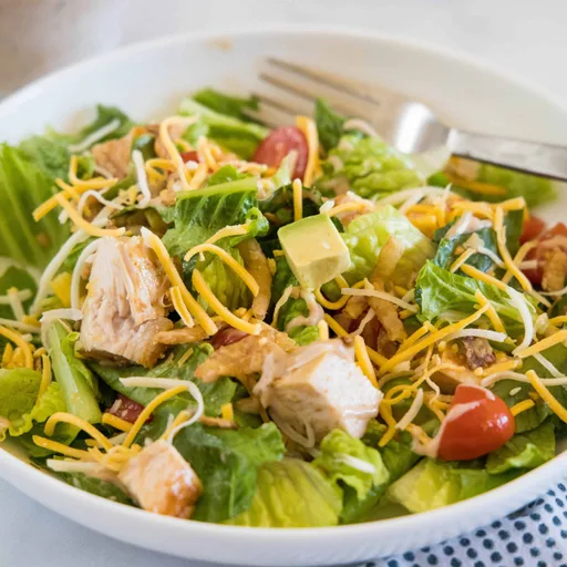 Ensalada de Pollo a la Barbacoa