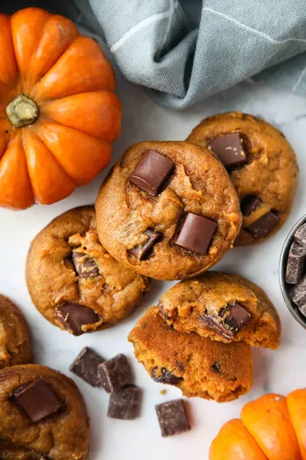Pumpkin Chocolate Chunk Cookies