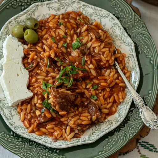Quick Youvetsi with Leftover Roast Beef (Greek Orzo & Beef One-Pot)