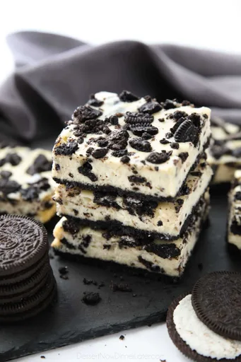 Oreo Cheesecake Bars