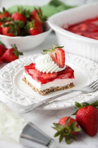 Strawberry Pretzel Salad