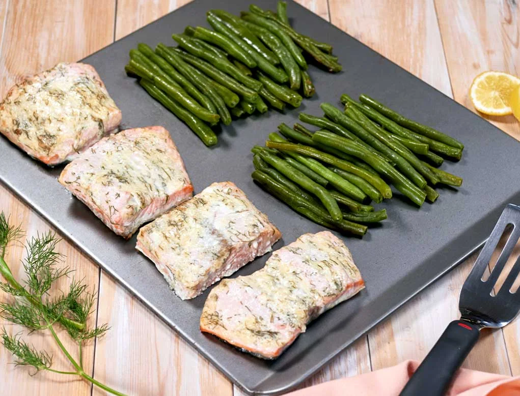 Salmón y judías verdes al horno