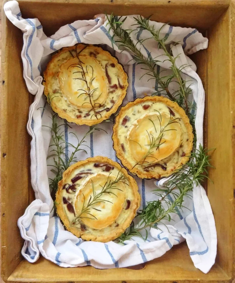 Caramelised Red Onion & Goats Cheese Tarts