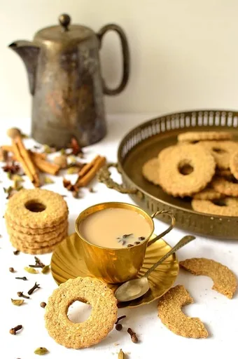 Masala Chai Spiced Rye Shortbread