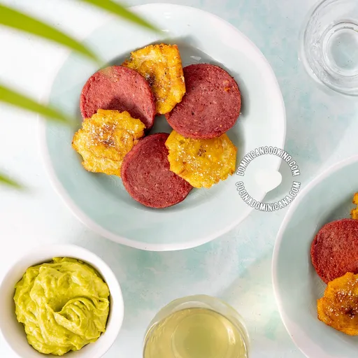Frito con Salami [Video+Recipe] Tostones with Dominican Salami