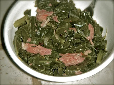 Southern Collard Greens Recipe w/ Smoked Turkey Legs (soul food style)