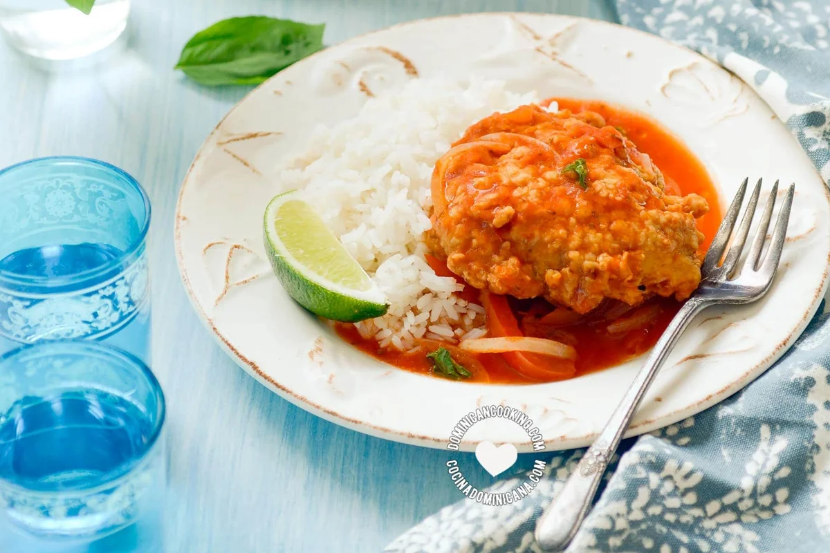 [Recipe] Pescado en Escabeche or Guisado (Escovitched Fish)
