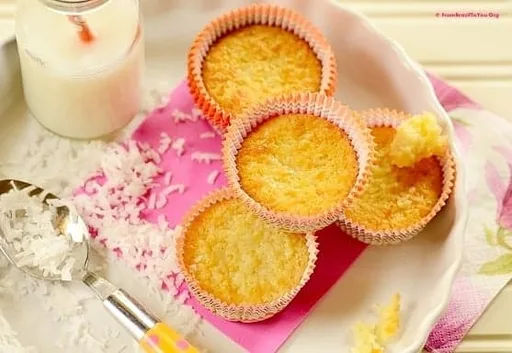 Queijadinha (dulce de coco brasileño)