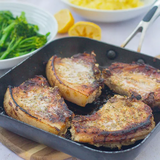 Chuletas de Cerdo al Limón y Orégano