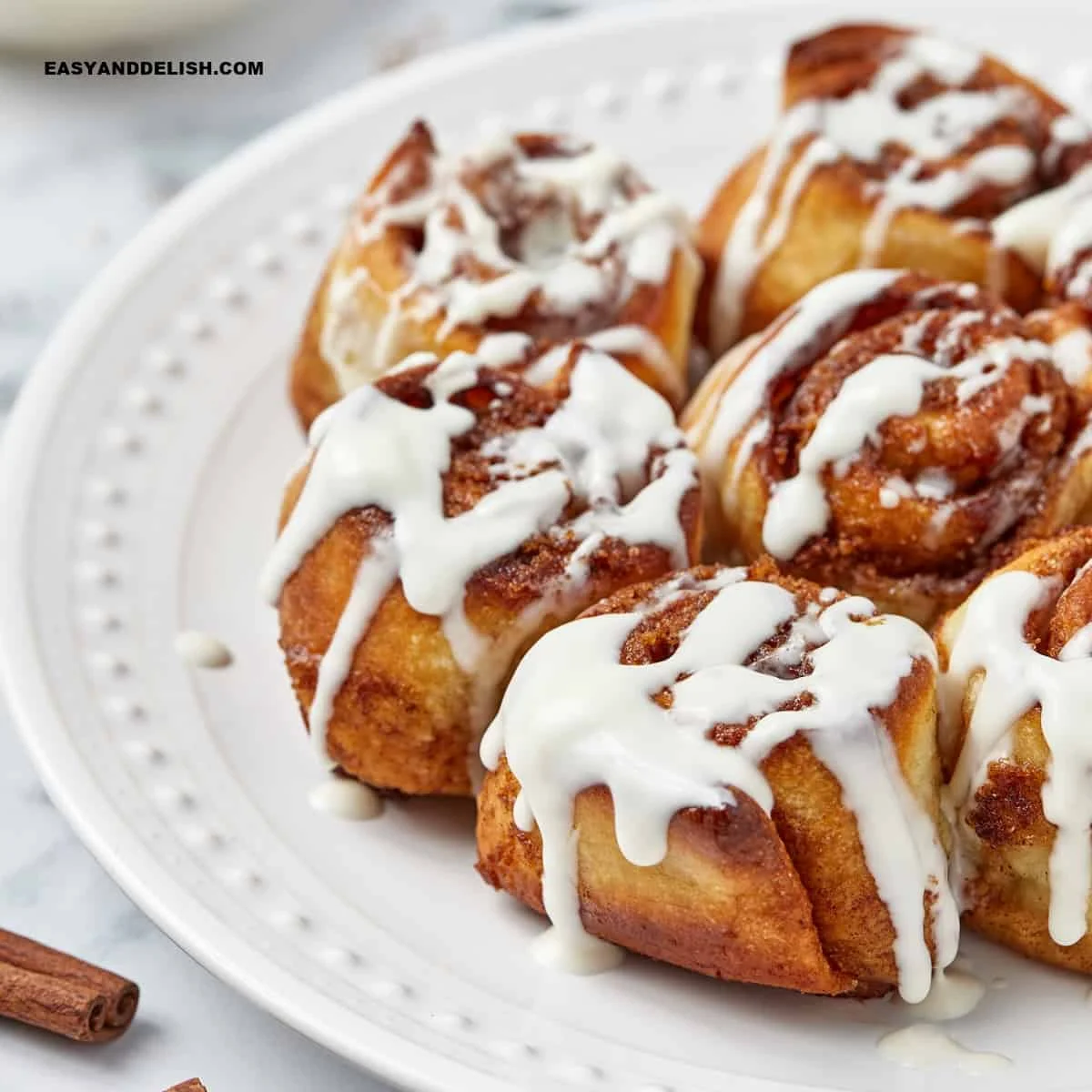 Air Fryer Cinnamon Rolls
