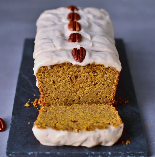 Vegan Pumpkin Cake