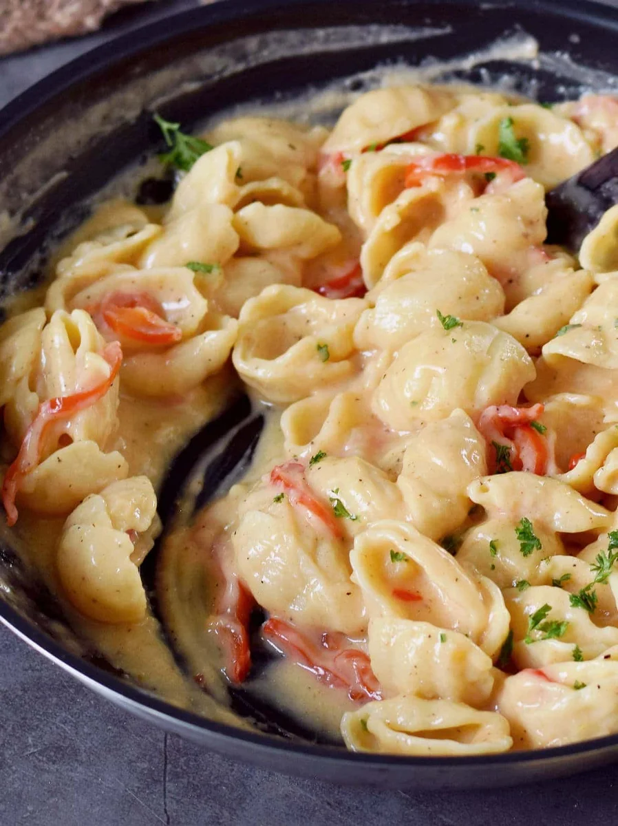 Garlic Butter Pasta
