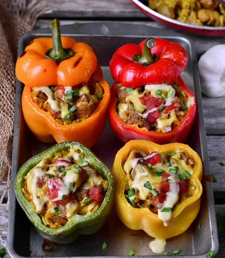Pimientos rellenos veganos