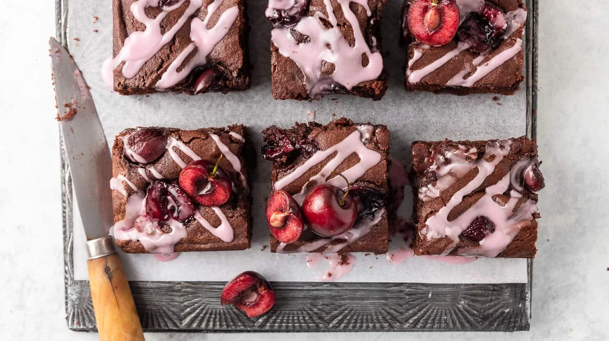 Chocolate Cherry Brownies Recipe