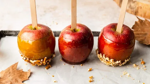 Homemade Toffee Apples Recipe