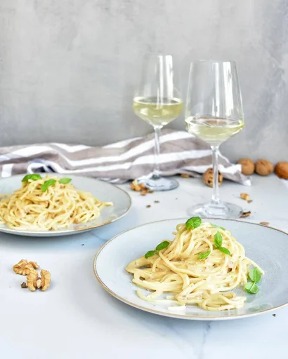 Pasta con gorgonzola y nueces