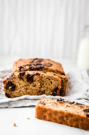 Moist Chocolate Chip Banana Bread