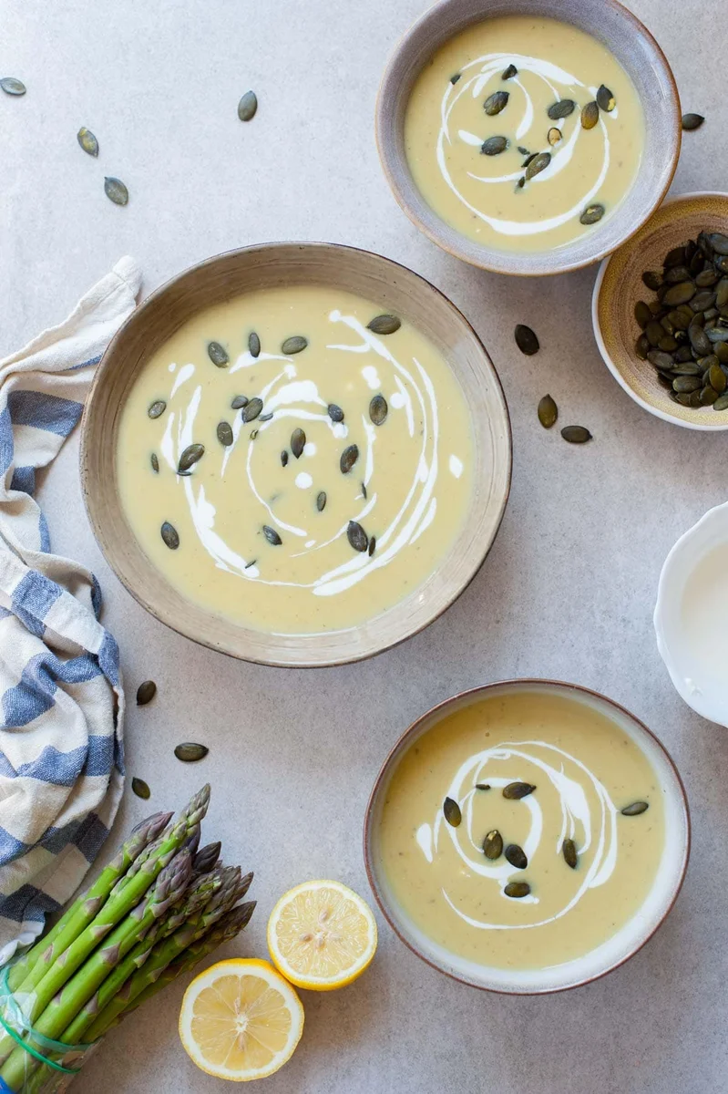 Cream of asparagus soup with goat cheese