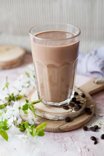 Batido de café y plátano: desayuno saludable para llevar