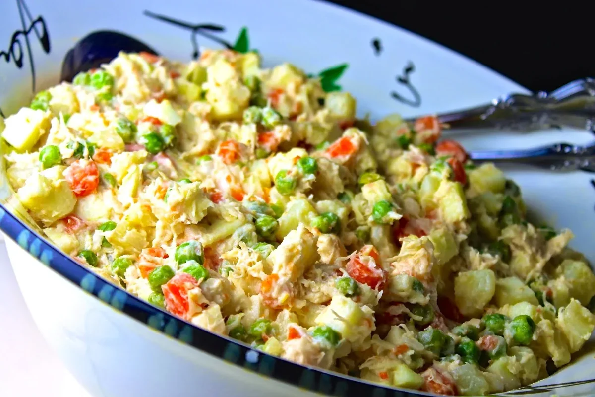 Ensalada de gallina