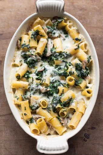 Spinach Chicken Pasta Bake